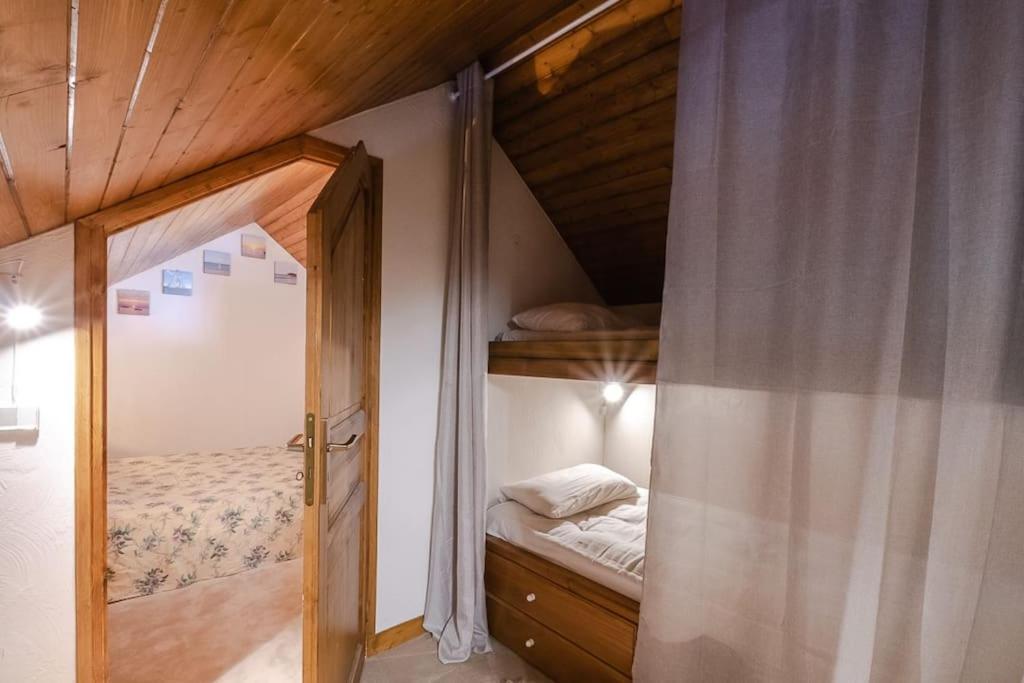 Bel Appartement Entier En Style Chalet A Chamonix Mont Blanc Exterior foto