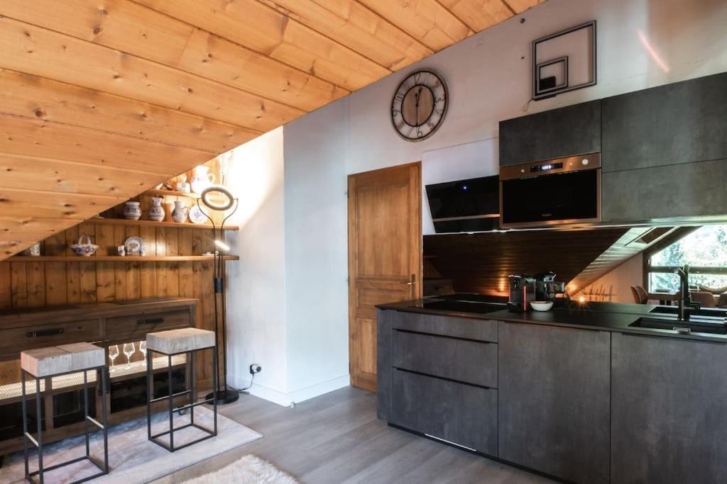 Bel Appartement Entier En Style Chalet A Chamonix Mont Blanc Exterior foto